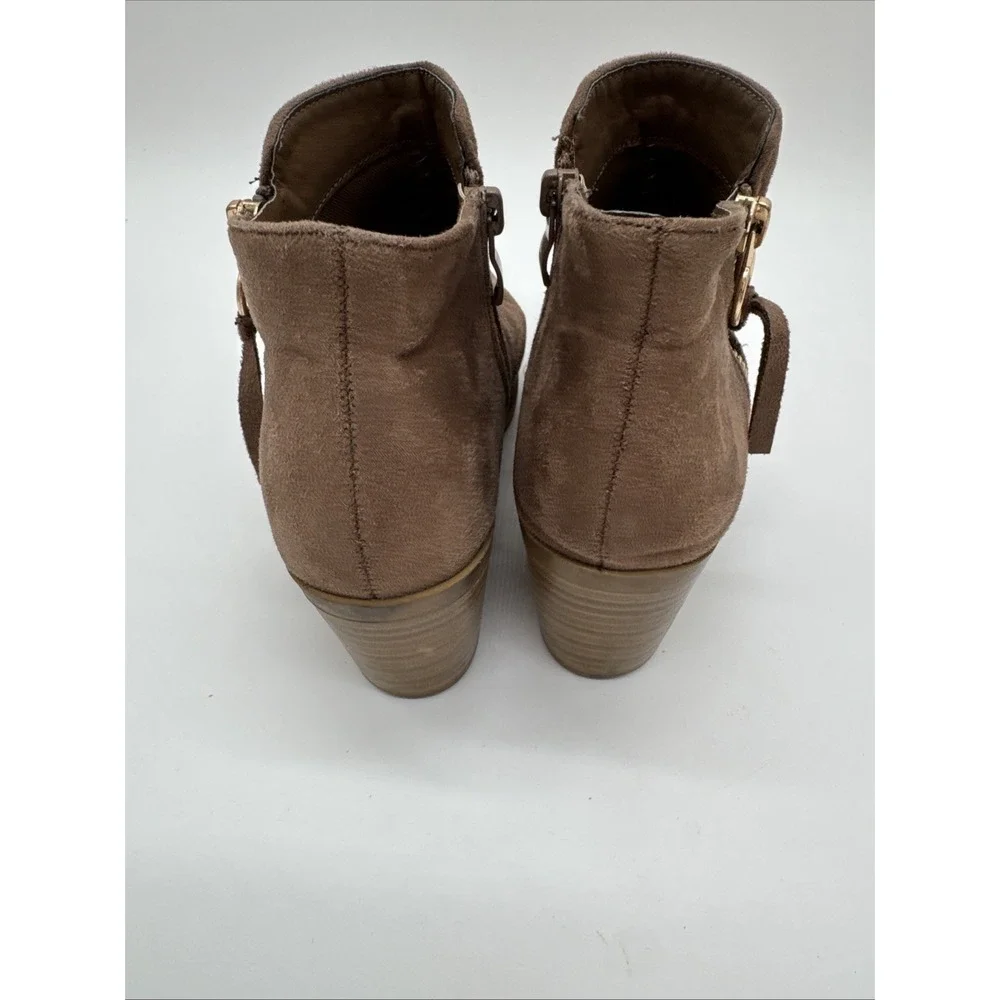 Top Moda Brown Suede Ankle Booties with Side‎ Zipper Size 6